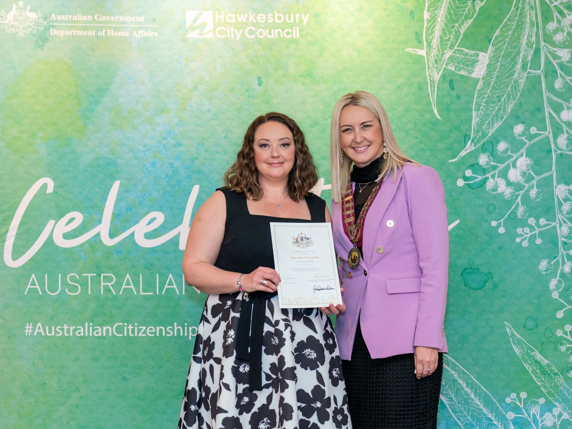 New Citizen Suzanne Welsby and Mayor Sarah McMahon