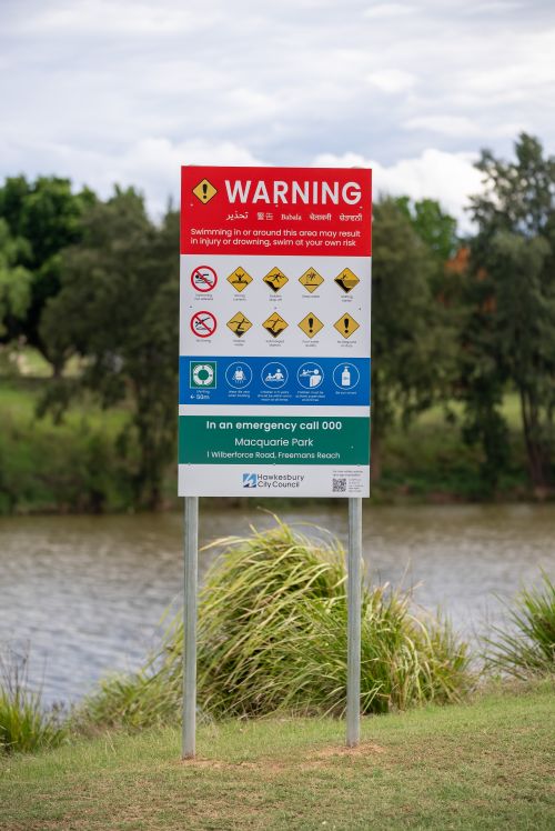 Water safety sign