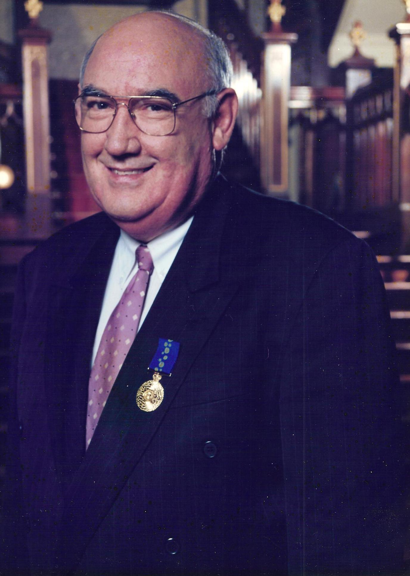 Dr Rex Stubbs OAM